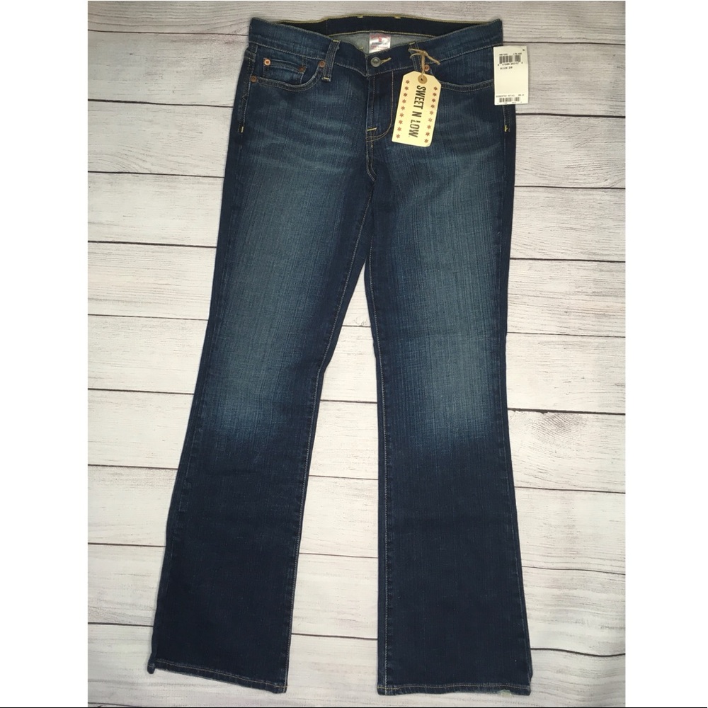 NWT Lucky Brand Sweet n Low mid rise dark wash flare jeans